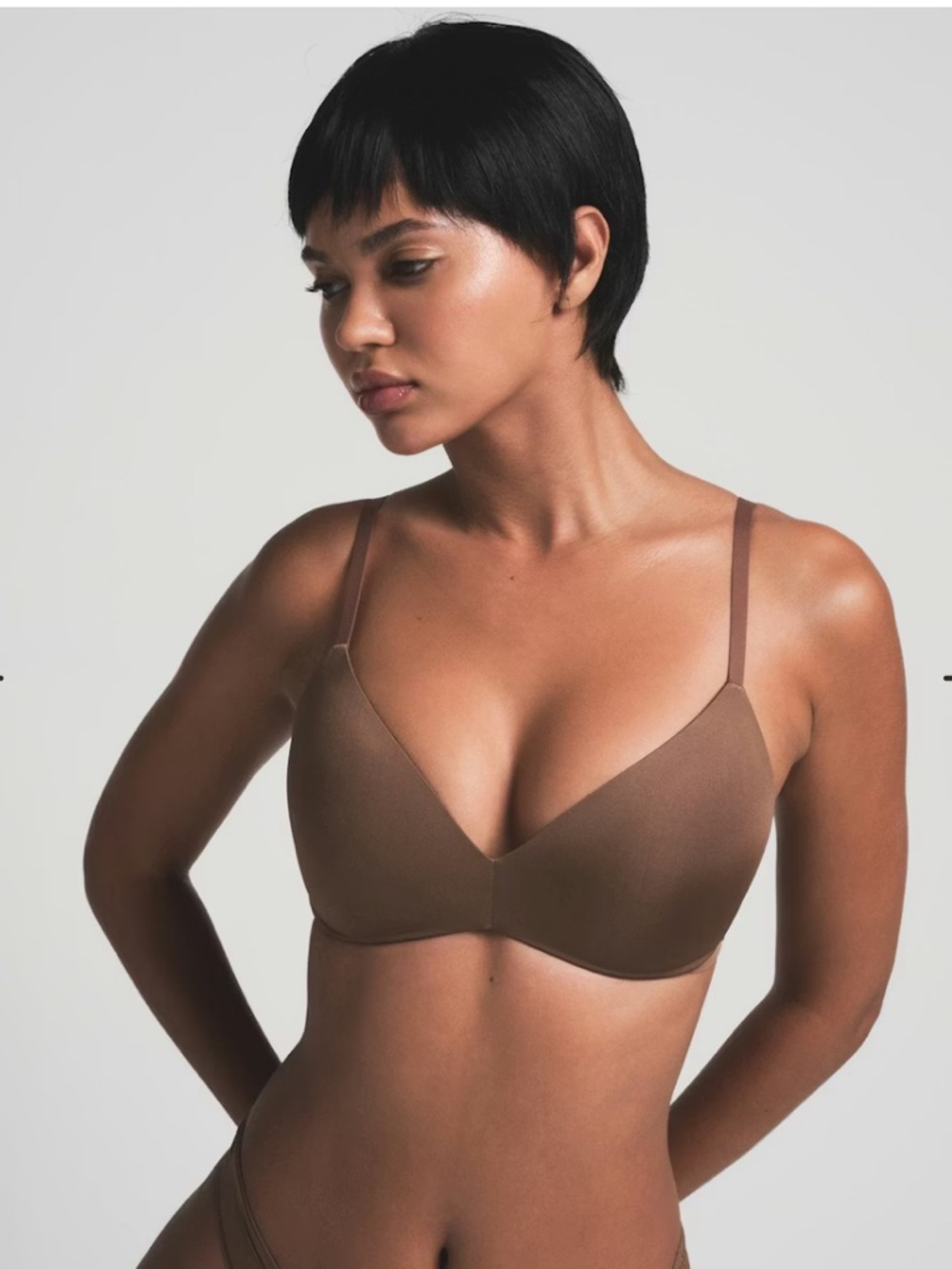 Skims Push-Up Plunge Bra